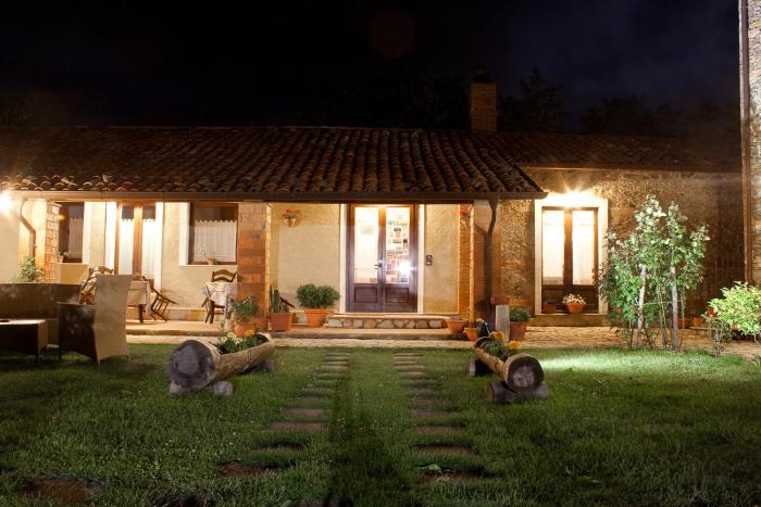 la rosa nel bicchiere