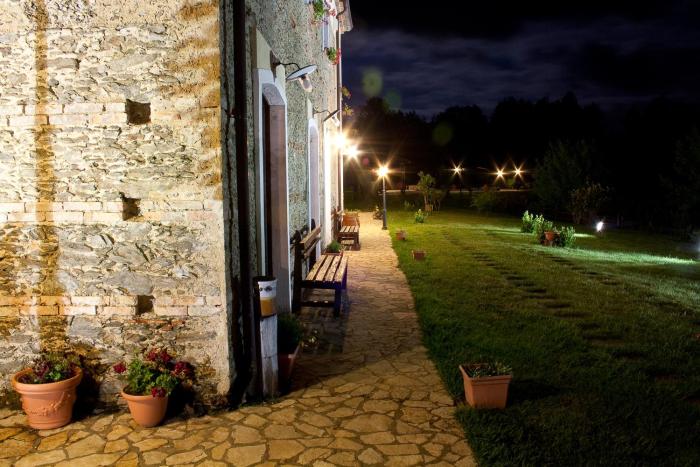 la rosa nel bicchiere