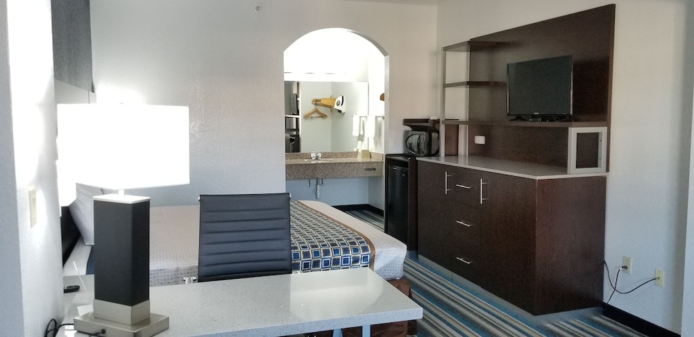 homebridge inn and suites