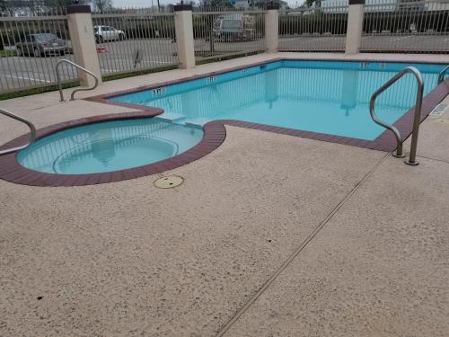 homebridge inn and suites