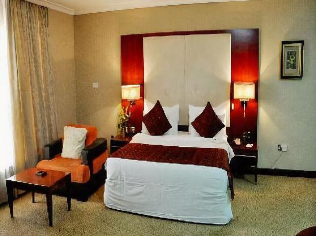 chelsea hotel central area