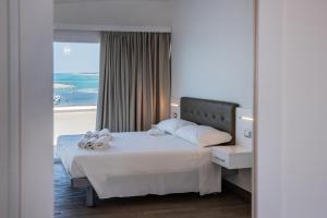 nauticus guest room