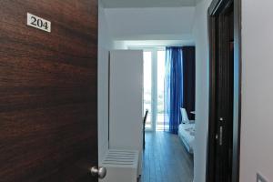 nauticus guest room