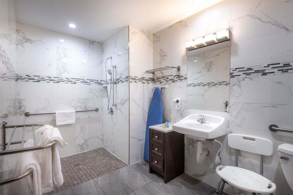 rodeway inn hollywood sunset boulevard