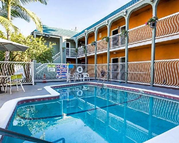 rodeway inn hollywood sunset boulevard