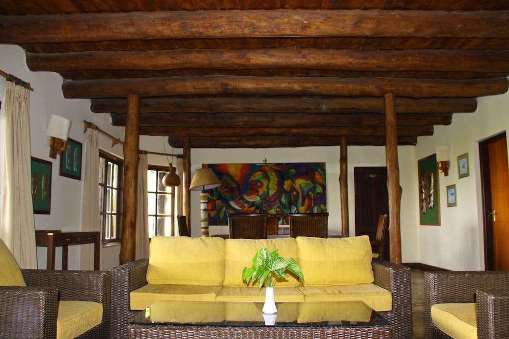 ol tukai lodge amboseli