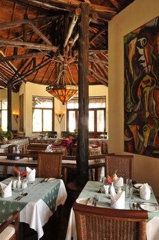 ol tukai lodge amboseli
