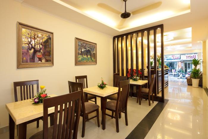 rising dragon estate hotel