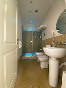 maxim bandb suite rooms