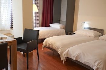 congress apartments by hotel du commerce