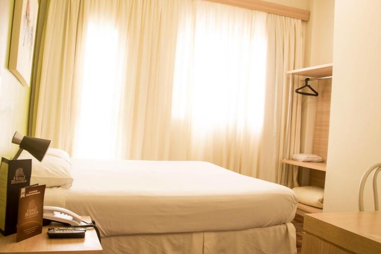 hotel brasilia curitiba