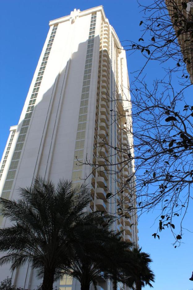 luxury suites international at the signature