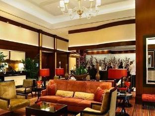 luxury suites international at the signature