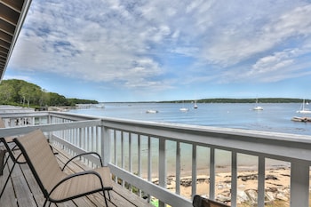 smugglers cove inn