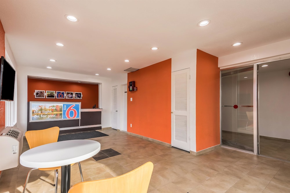 motel 6 schenectady ny