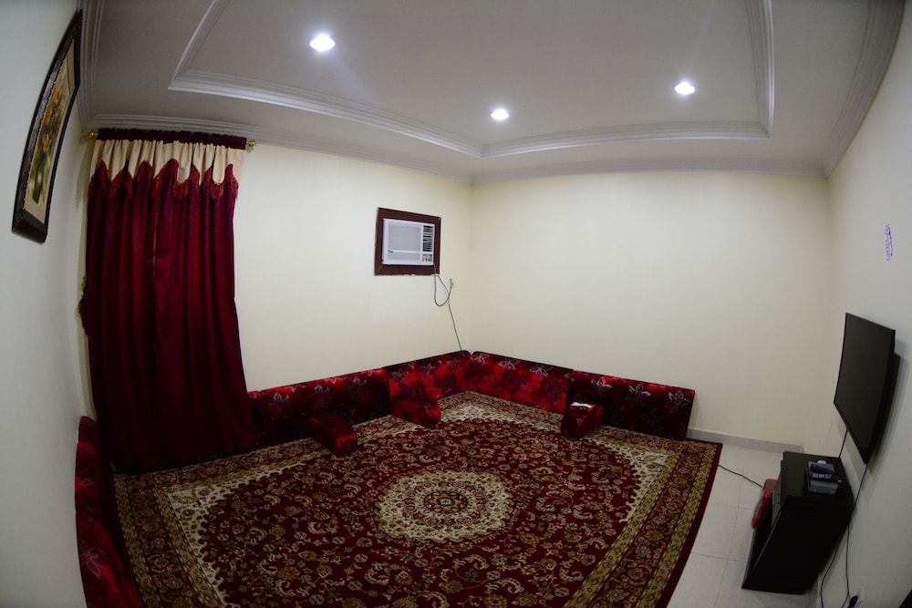 al eairy furnished apartments dammam 3