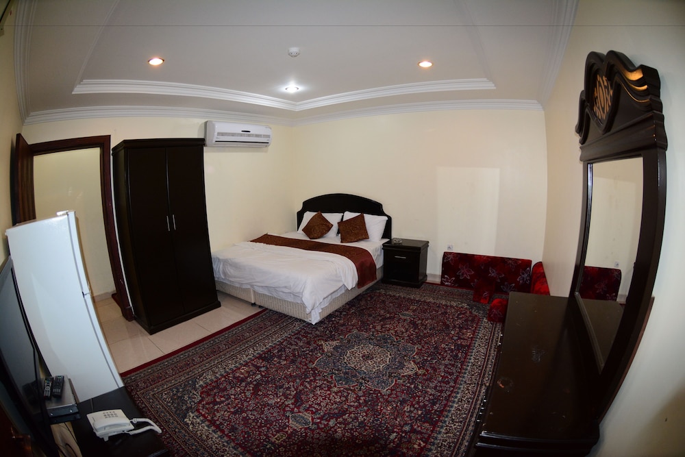 al eairy furnished apartments dammam 3