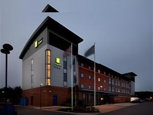 premier inn banbury m40 j11