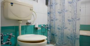 hotel udai garh only couple and family