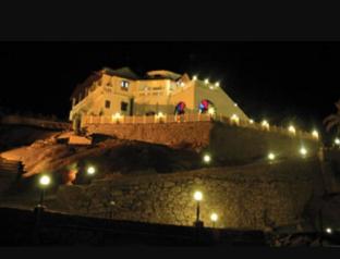 hotel udai garh only couple and family