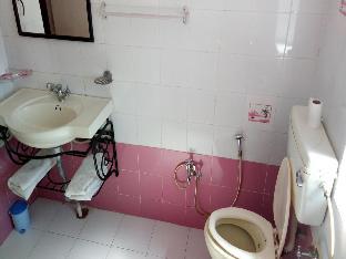 hotel udai garh only couple and family