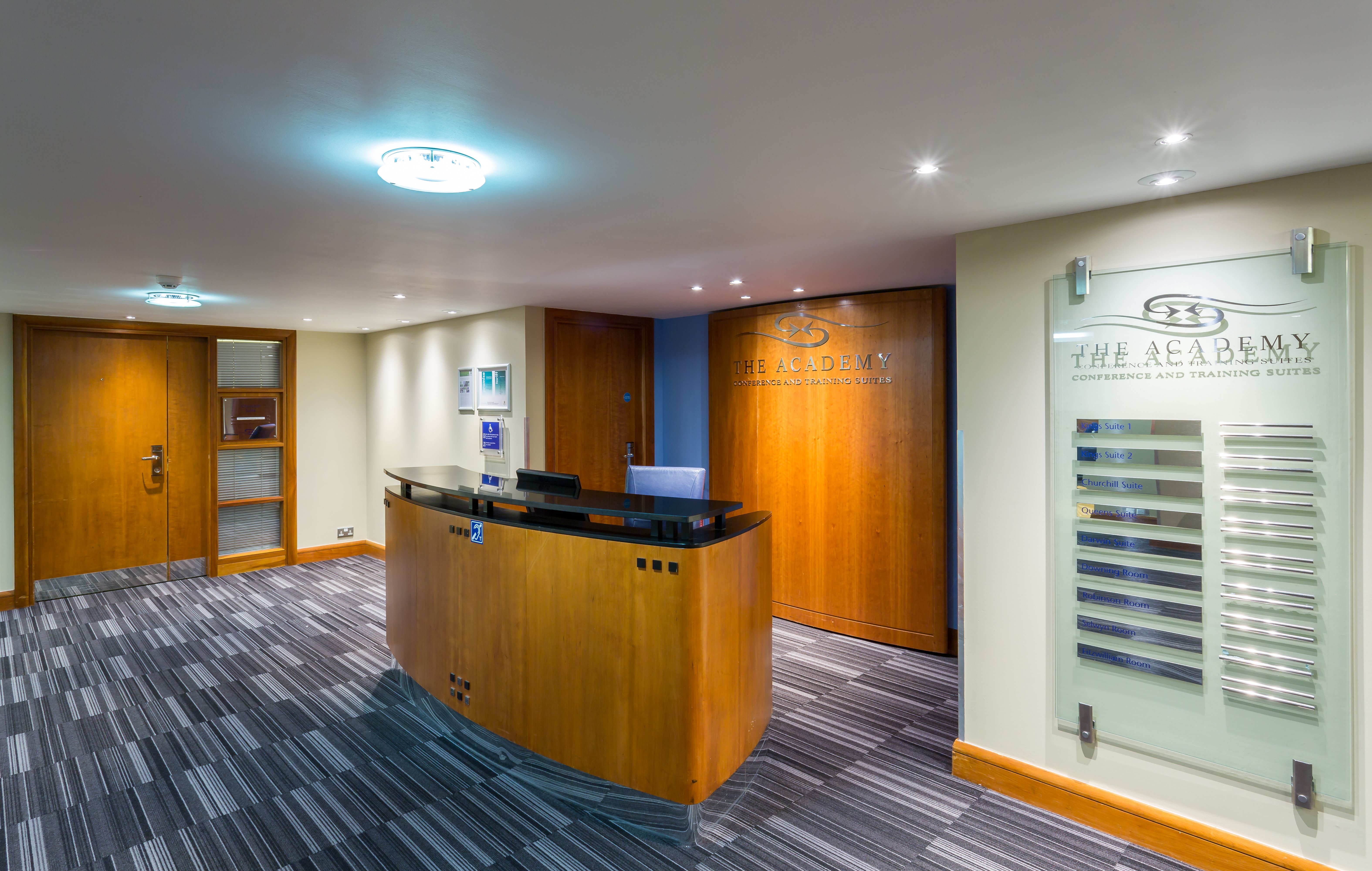 holiday inn cambridge by ihg