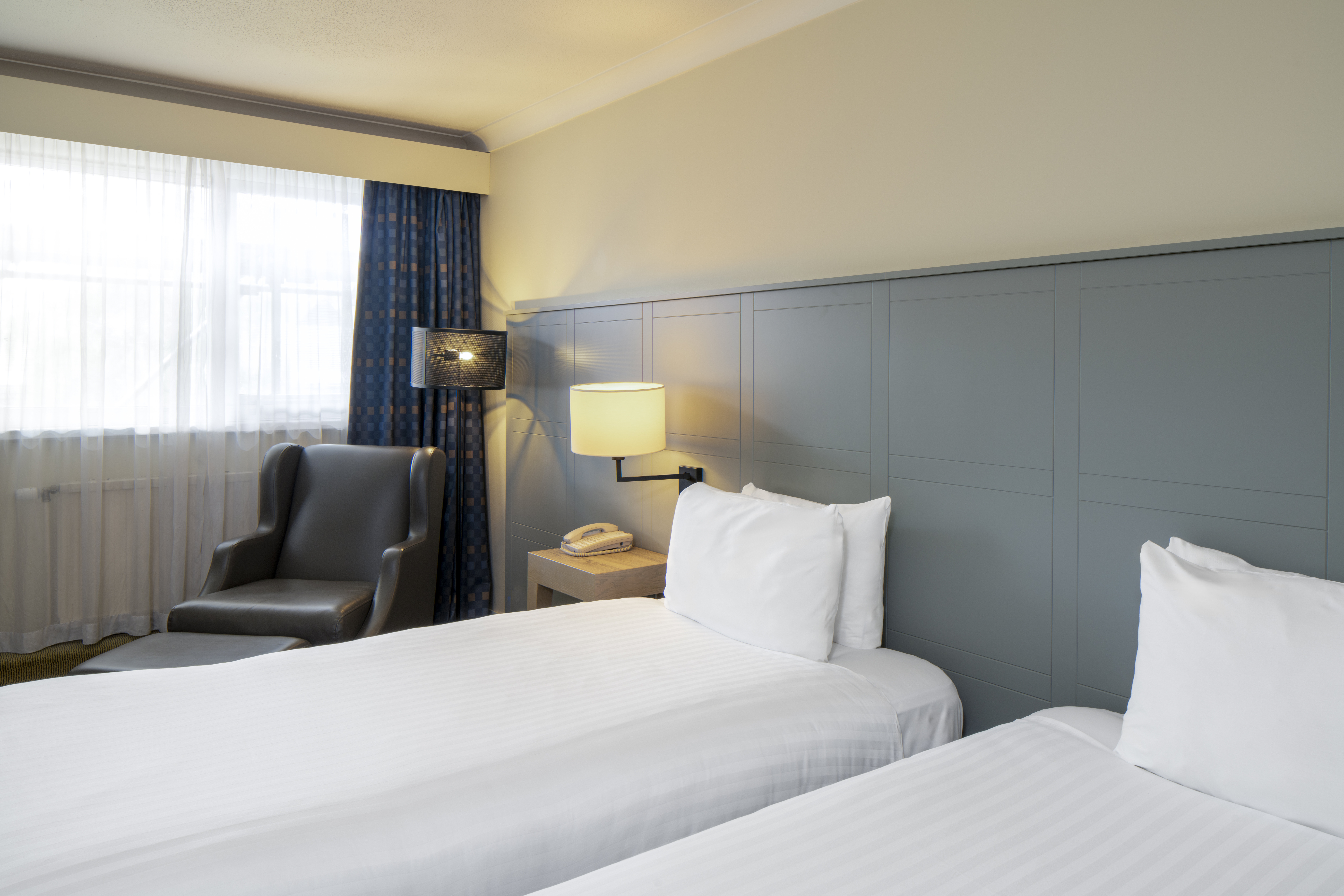 holiday inn cambridge by ihg