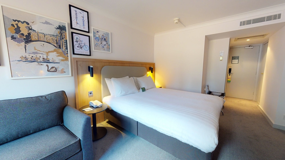 holiday inn cambridge by ihg
