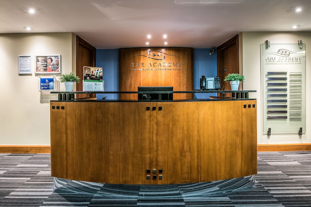 holiday inn cambridge by ihg