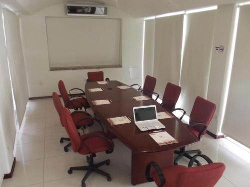 hotel poza rica inn