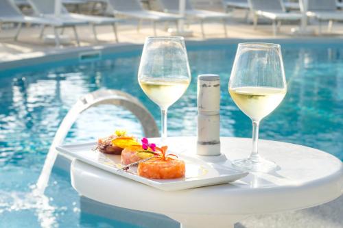 relais freedom club