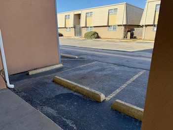 knights inn lawton formerly super 8 lawton