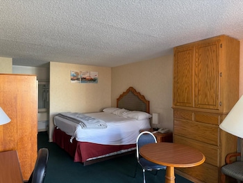 knights inn lawton formerly super 8 lawton