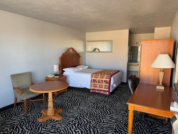 knights inn lawton formerly super 8 lawton