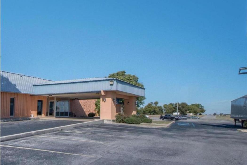 knights inn lawton formerly super 8 lawton