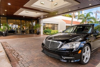 hilton palm beach pbi