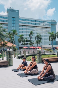 hilton palm beach pbi