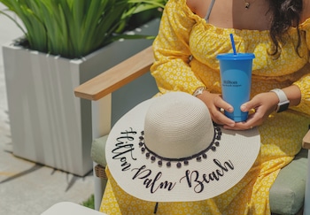 hilton palm beach pbi