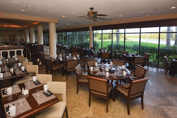 hilton palm beach pbi