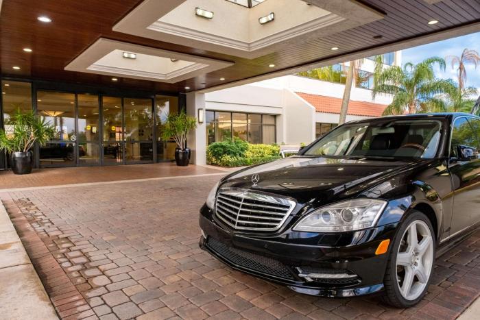 hilton palm beach pbi