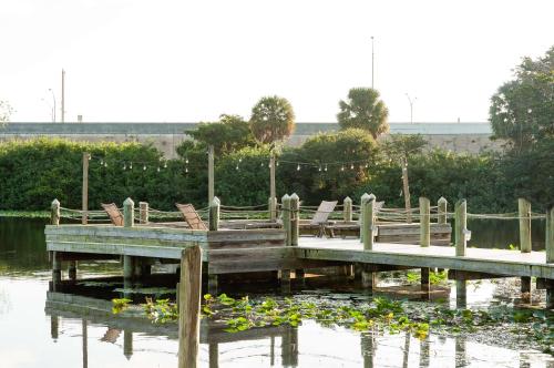 hilton palm beach pbi