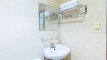 reddoorz near araneta center quezon city