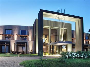 Dazzler By Wyndham Campana,Campana>>Buenos Aires,4 star