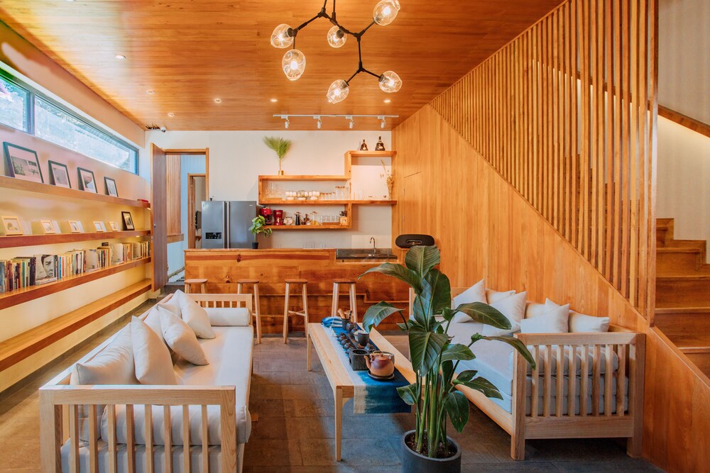 3 cottages of deer inn