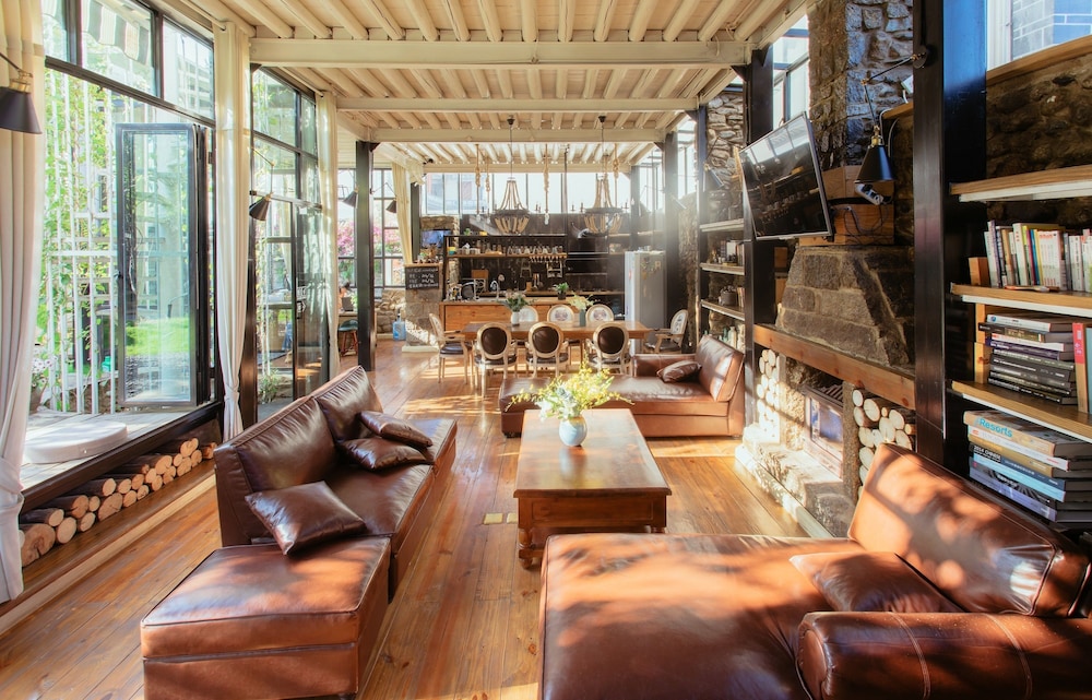 3 cottages of deer inn