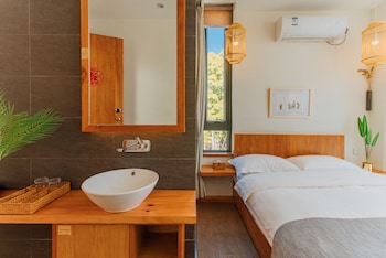 3 cottages of deer inn