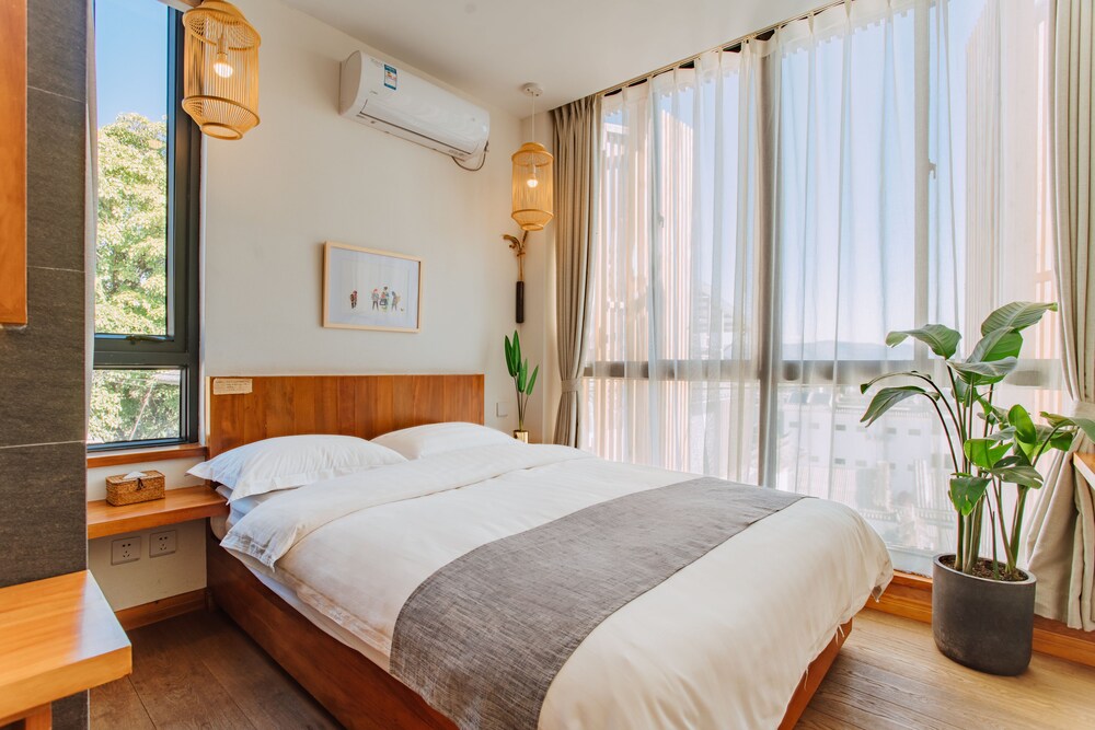 3 cottages of deer inn