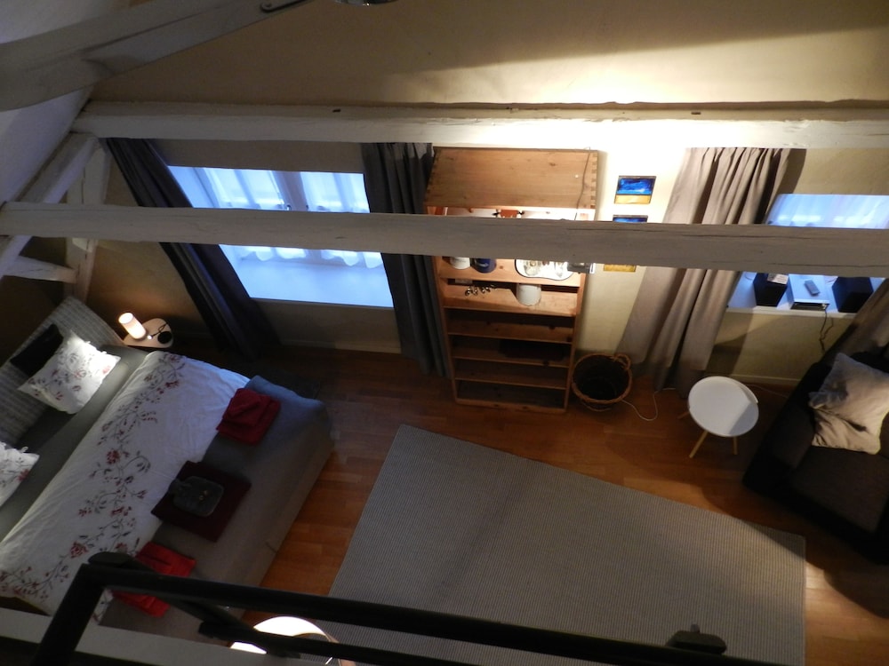blue wall bnb business apartments