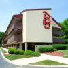red roof inn albany airport