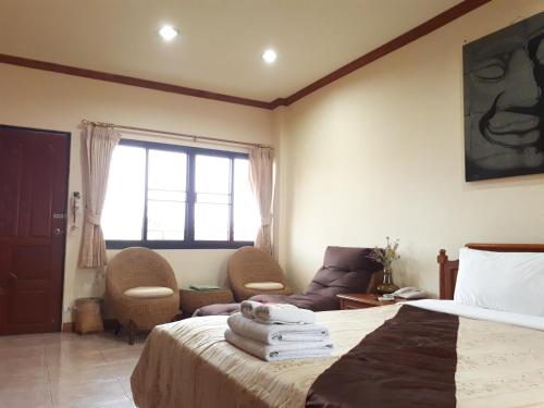 mini cost apartment and guesthouse